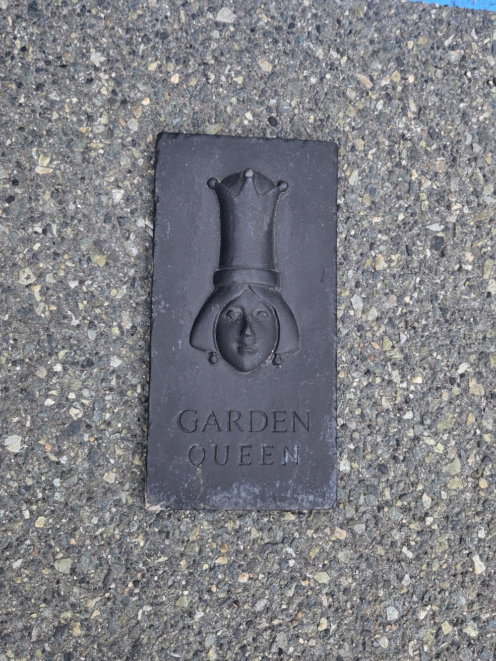 Vintage Garden Queen Decorative Cast Iron Garden Plaque - Black